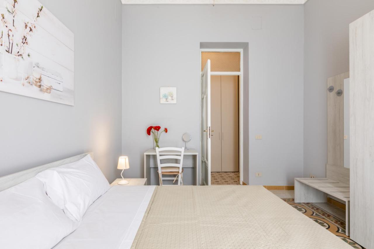 Stazione Notarbartolo Bright & Cozy Apartment Палермо Екстериор снимка