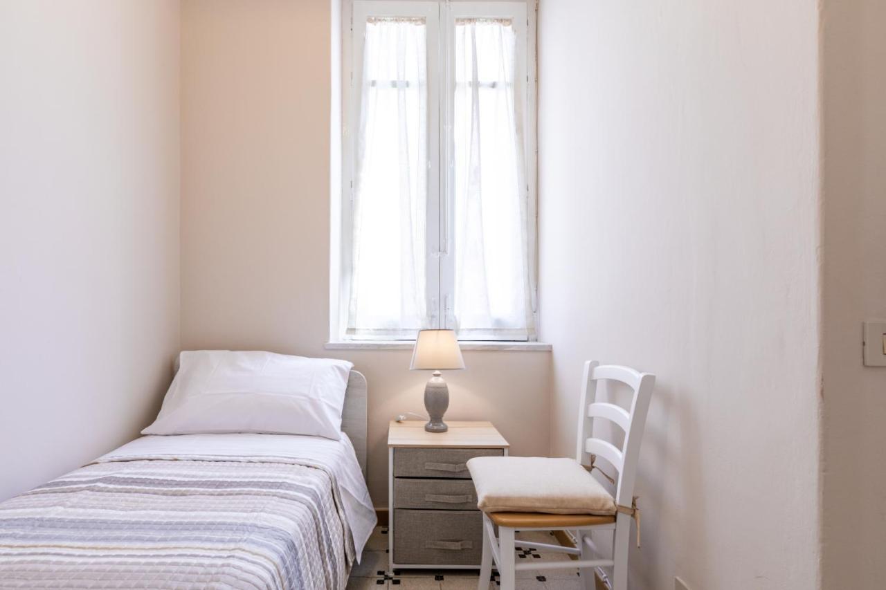 Stazione Notarbartolo Bright & Cozy Apartment Палермо Екстериор снимка