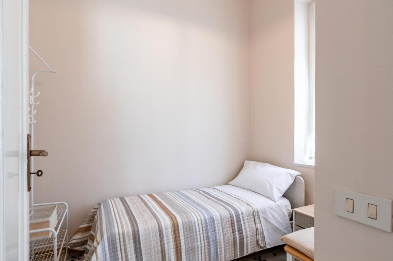 Stazione Notarbartolo Bright & Cozy Apartment Палермо Екстериор снимка